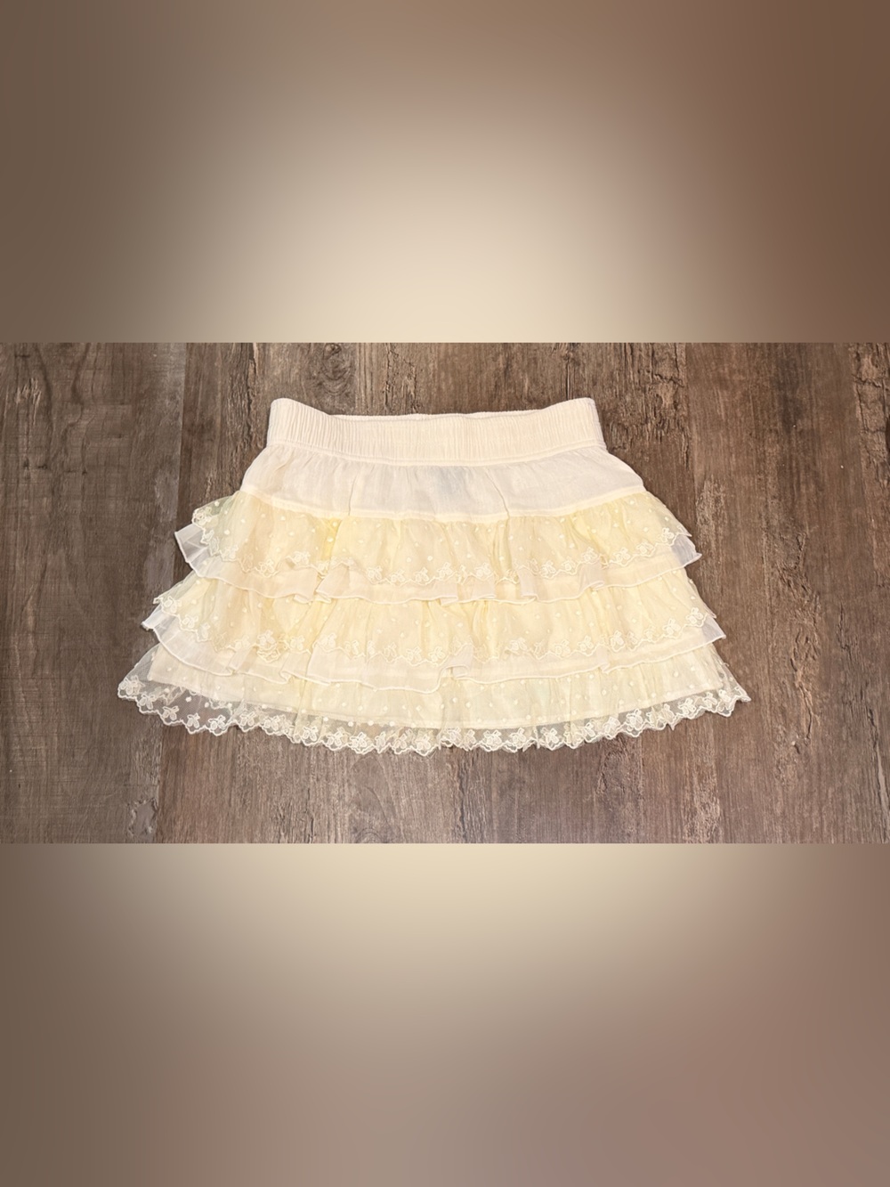 Rue21 Cream Ruffled Lace Skater Skirt